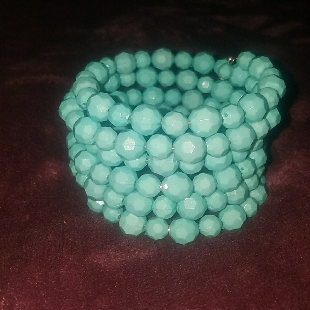 Beaded turcoise bracelet